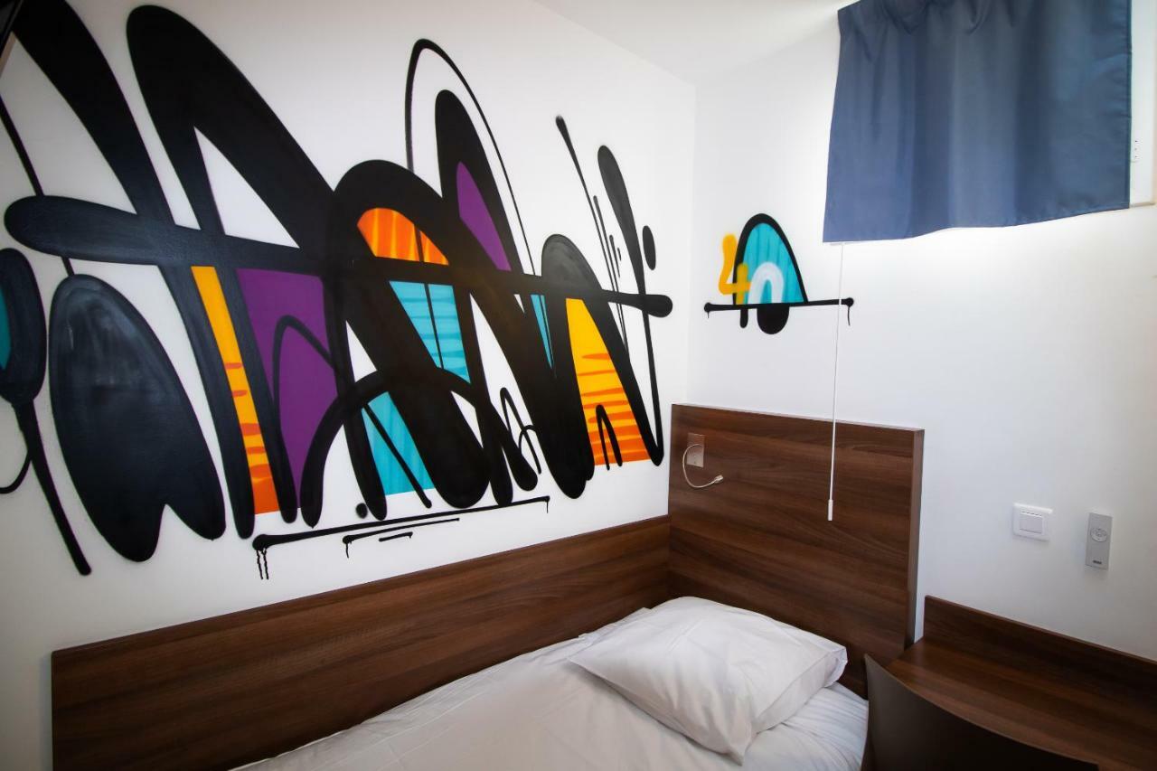 Hotel Le Pastel Тулуза Экстерьер фото